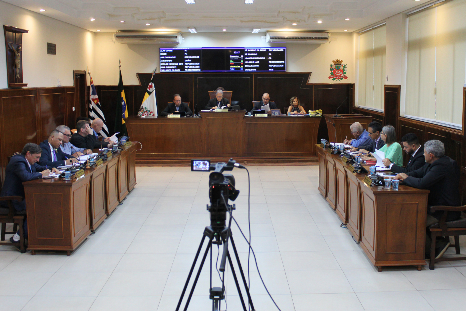 Câmara de Novo Horizonte devolve aproximadamente R$ 505 mil à Prefeitura em 2025