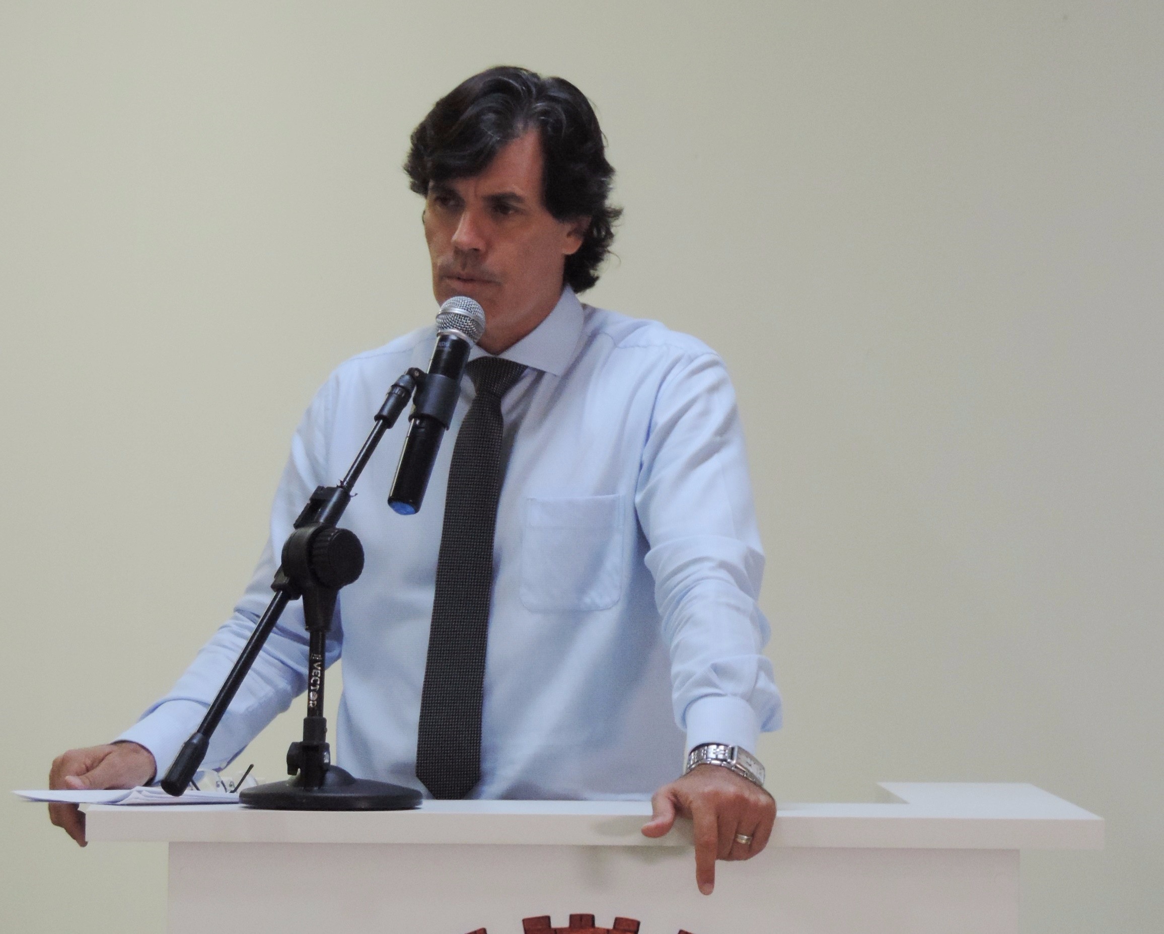 Vereador Cleber Gaúcho apresenta Moção de Aplausos à Câmara Municipal de Cametá no Pará