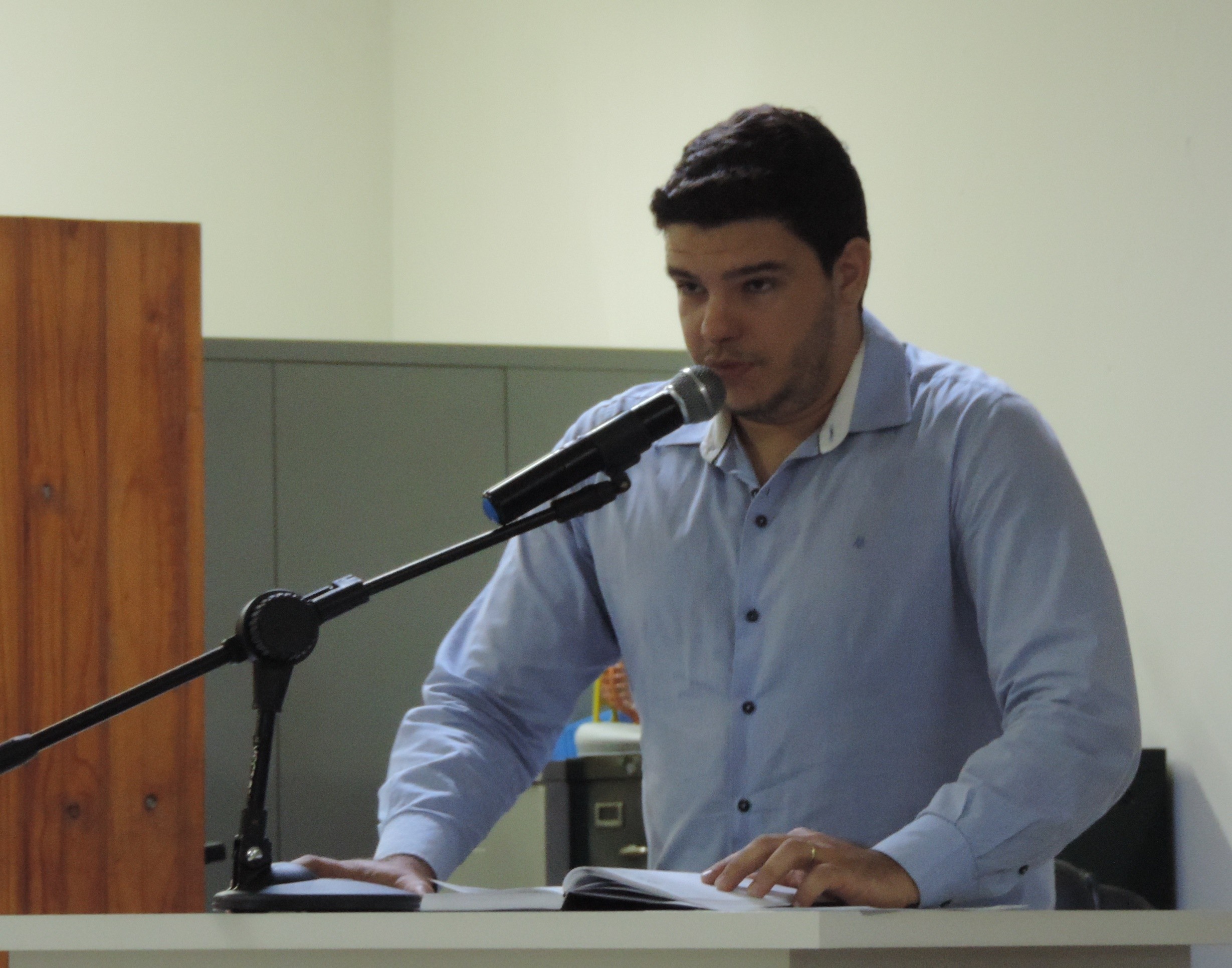 Vereador Celso Andrade Júnior solicita ao Executivo informação sobre a Páscoa Encantada