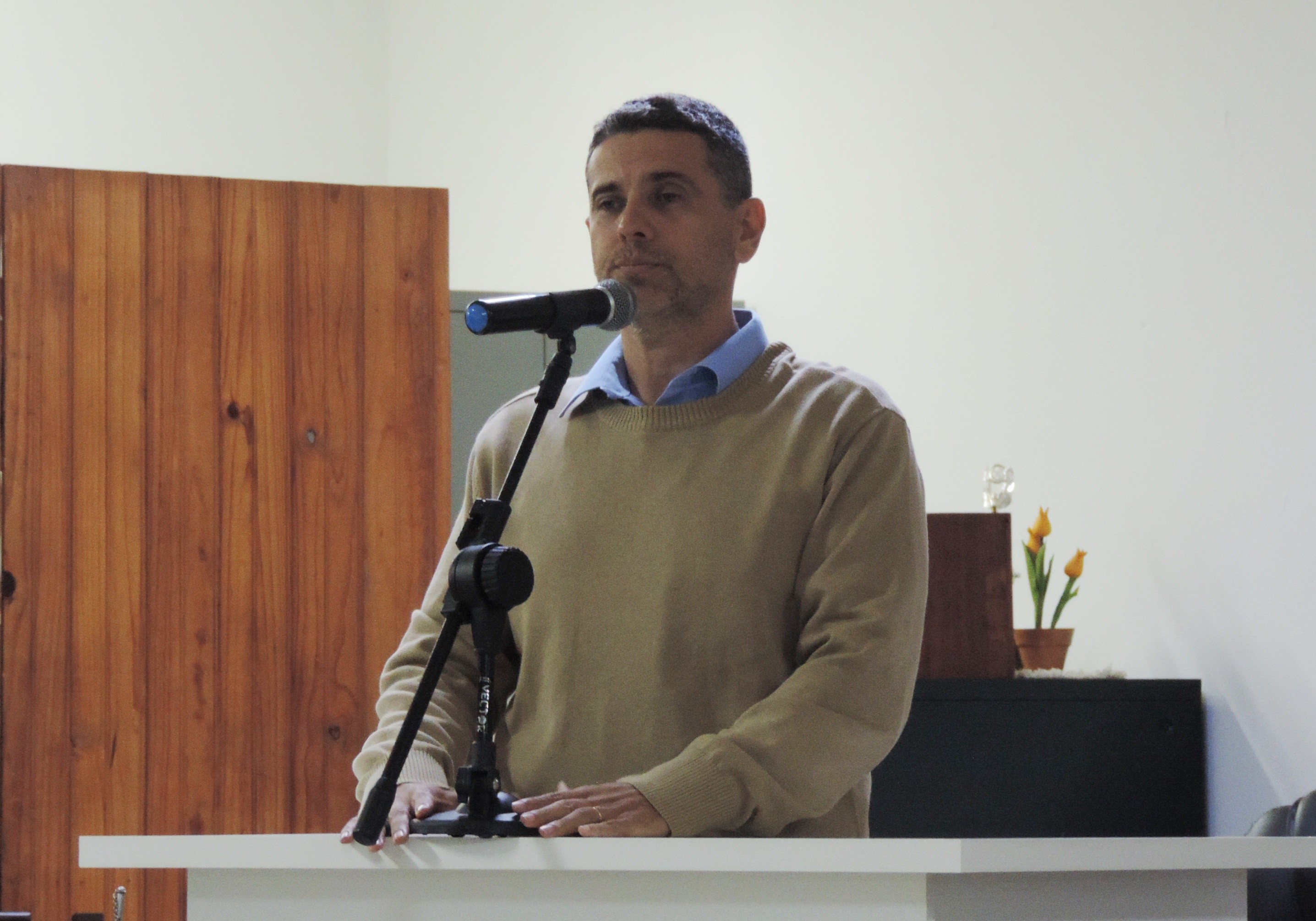 Vereador Beto de Souza concede Título de "Cidadão Benemérito de Novo Horizonte" ao deputado federal Vinícius Carvalho