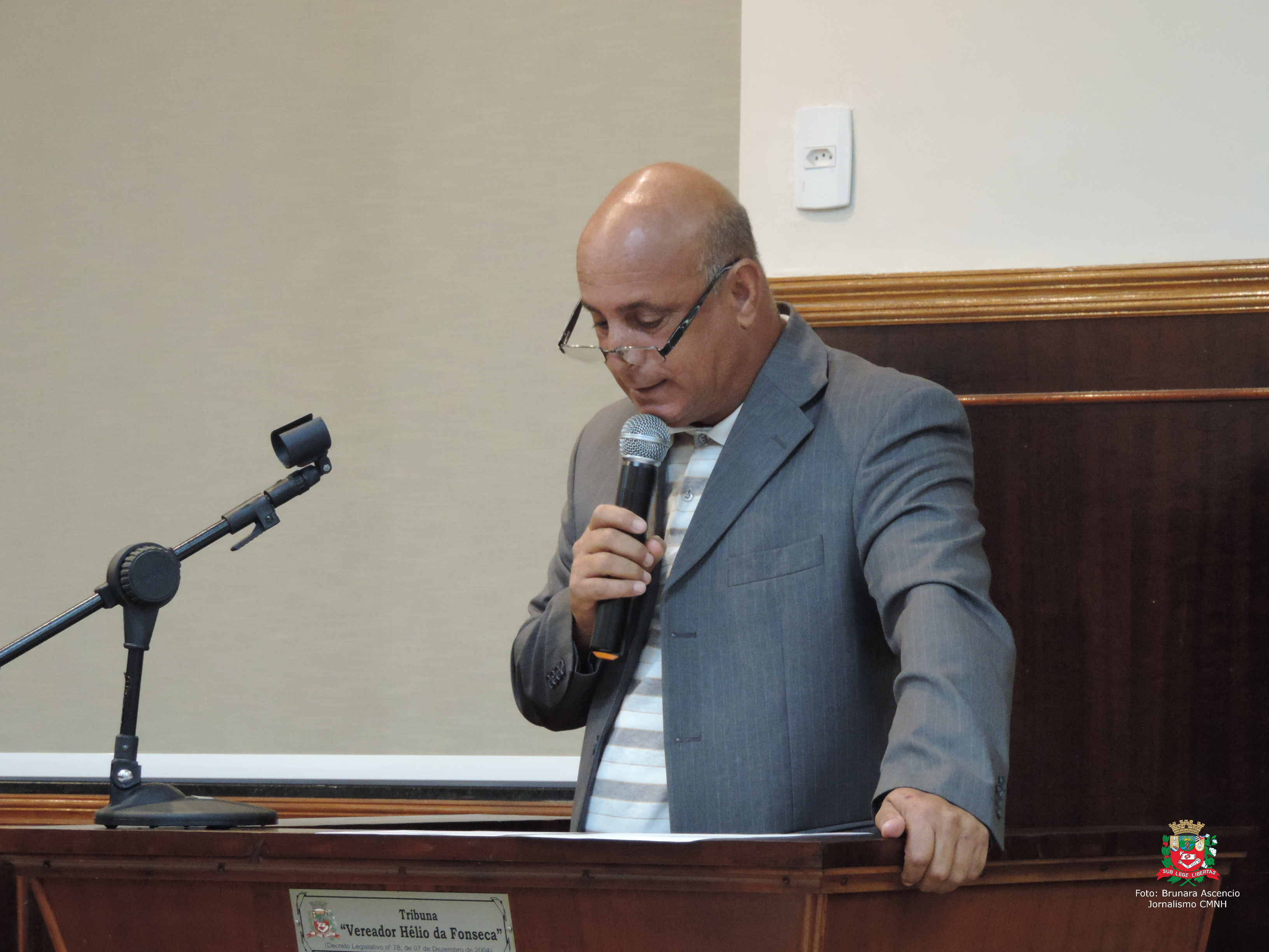 Vereador Ideval do Sinserp solicita ao Executivo Municipal informação sobre Secretária Adjunta de Saúde