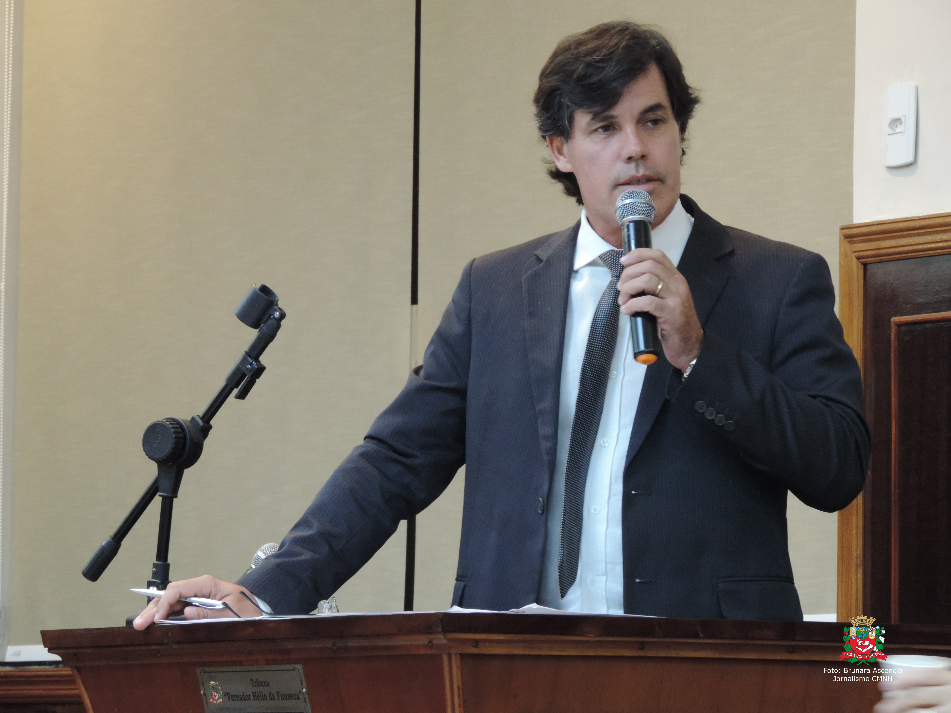 Vereador Cleber Gaúcho apresenta Moção de Aplausos ao médico veterinário Dr. Marcelo Paz Médici