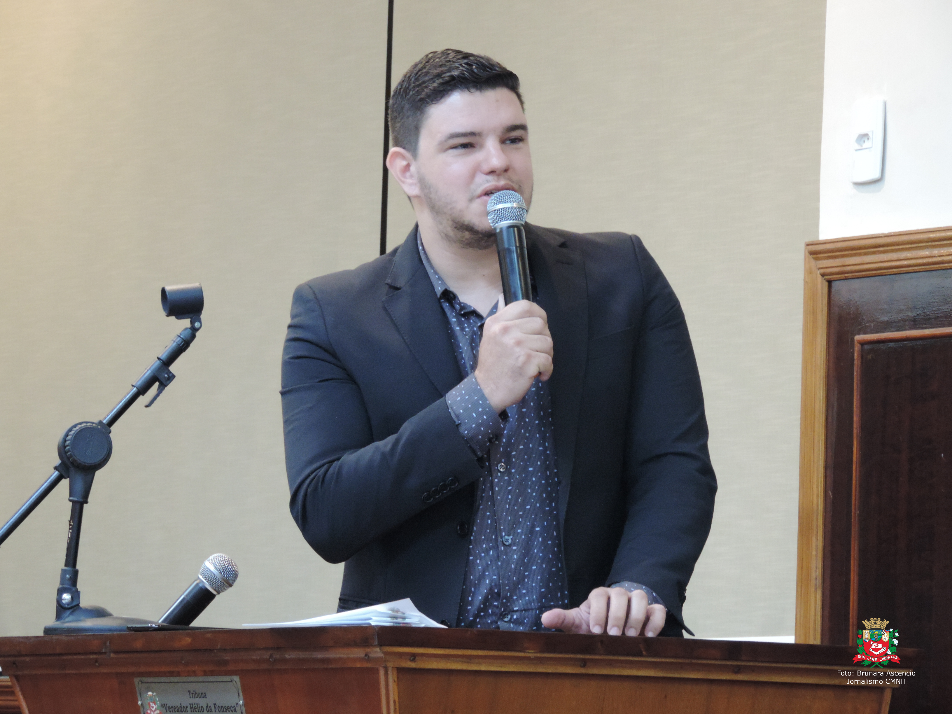 Vereador Pastor Celso solicita ao Executivo Municipal instituição de plano municipal de prevenção ao suicídio