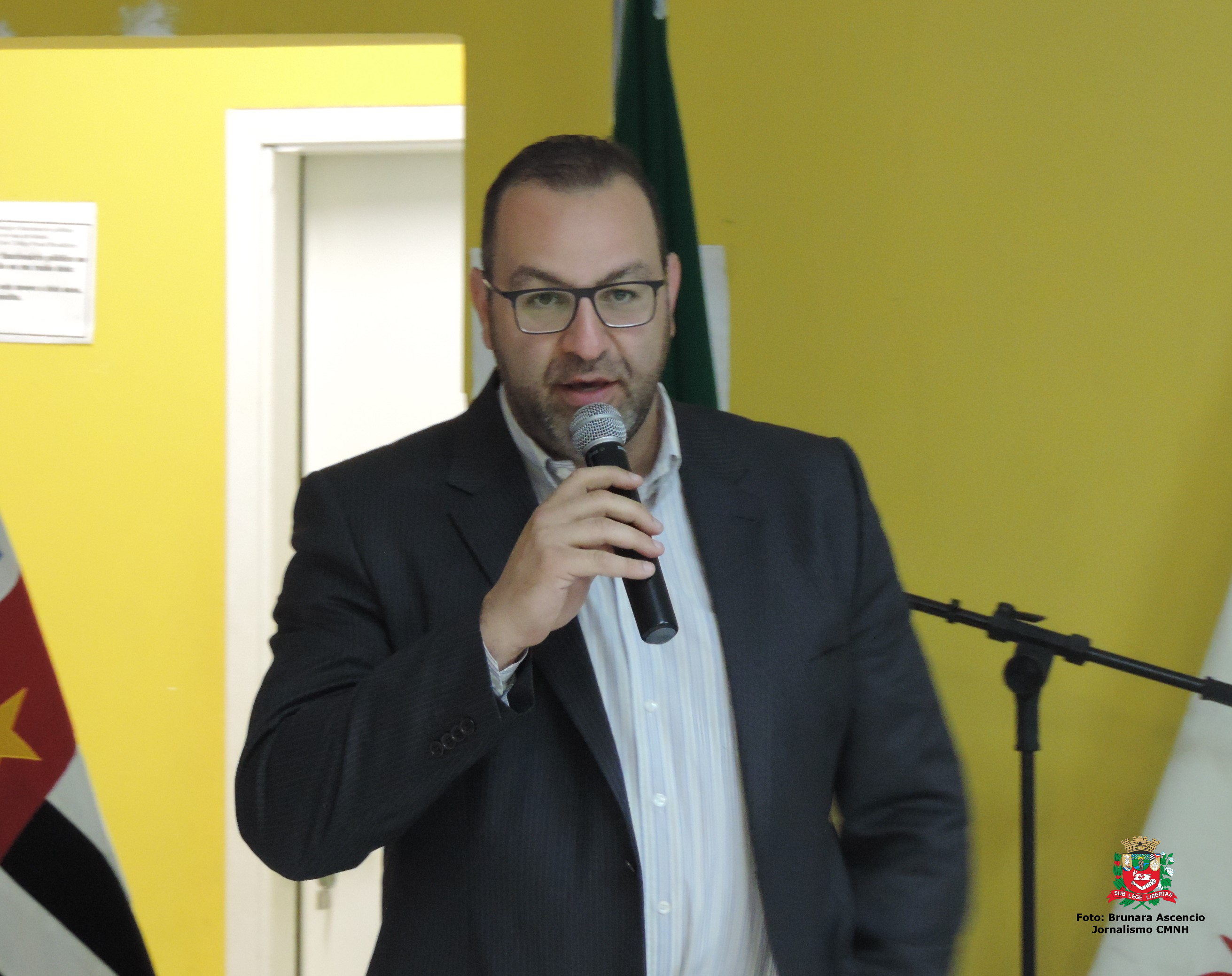 Vereador Amilcar Raphe concede Título de "Cidadão Novo-horizontino" ao Cabo PM Alexandre Diniz Miron