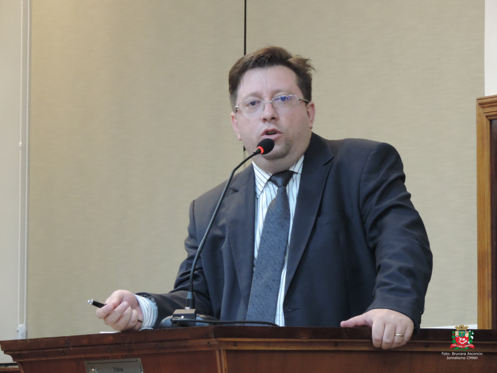 Vereador Leandro Lança solicita à empresa Vivo disponibilização de linha de telefonia fixa e acesso à internet no Residencial Morada do Taquaral