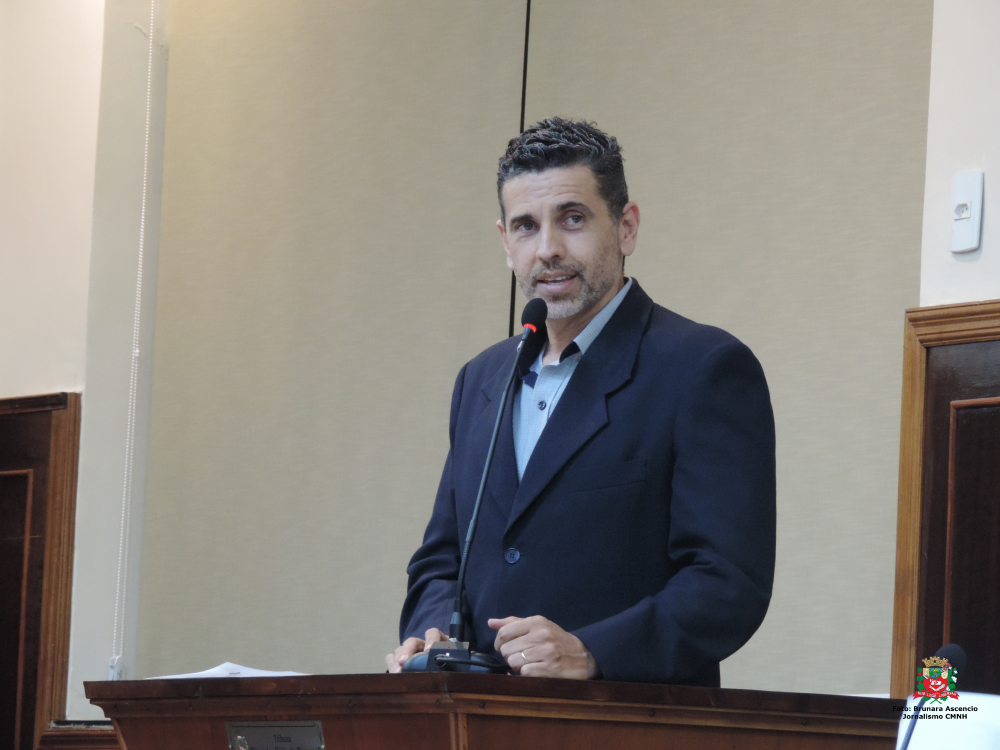 Vereador Beto de Souza apresenta Moção de Aplausos e Cumprimentos ao diretor proprietário da Ekip Rozeta