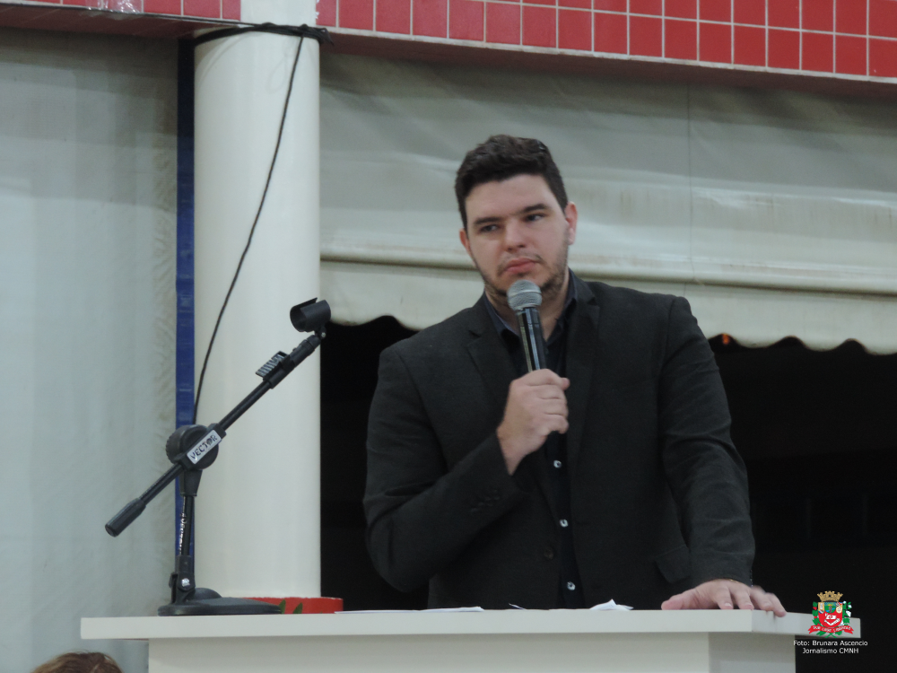 Vereador Pastor Celso Júnior solicita ao Executivo Municipal possibilidade de refazer passagens de água pluvial em cruzamentos de vias no Jardim Canaã e bairro Vila Cardoso