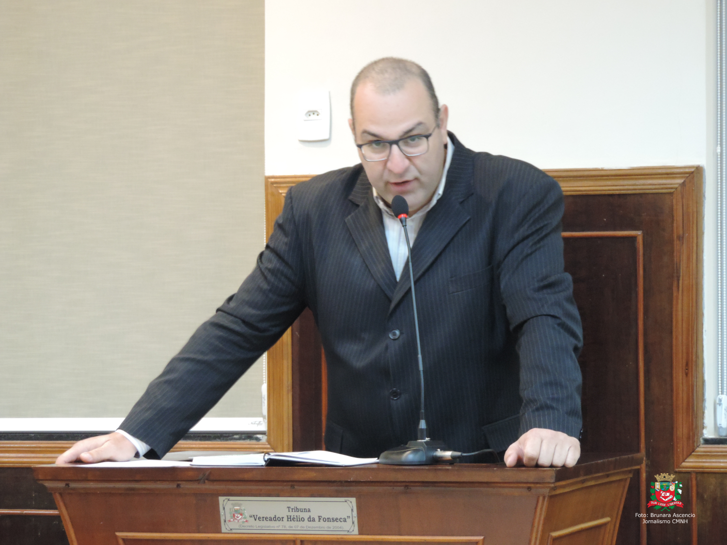 Vereador Amilcar Raphe concede Diploma "Esportista do Ano" à Jandira Alves Moreira Zeviani