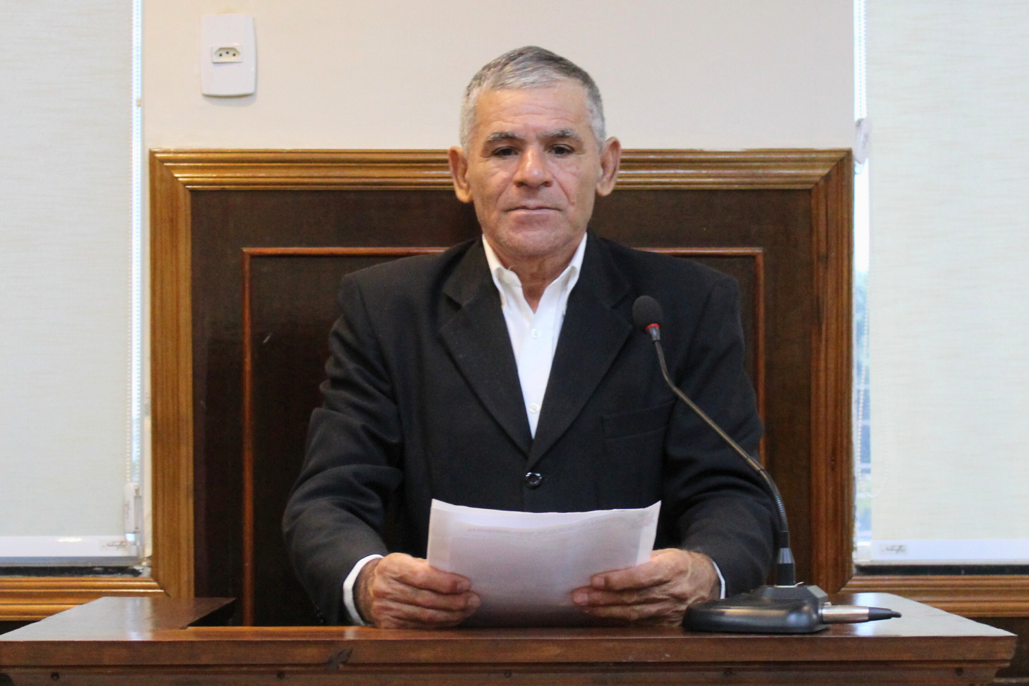 Vereador Casadinho solicita ao Prefeito Fabiano Belentani recape em trecho da Rua Júlio Cotrim no bairro IV Centenário