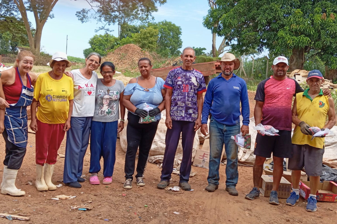 Vereadora Sônia Canato apresenta Moção de Aplausos à Associação dos Recicladores de Novo Horizonte 