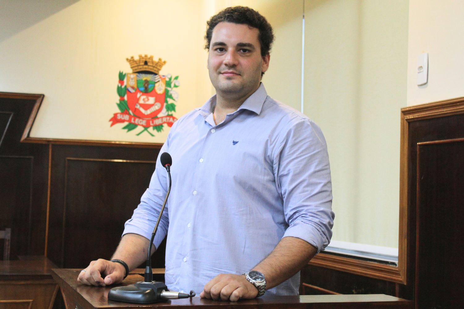  Vereador Tiago Rocca solicita ao Executivo Municipal gastos de energia elétrica do Município referentes aos últimos 3 meses