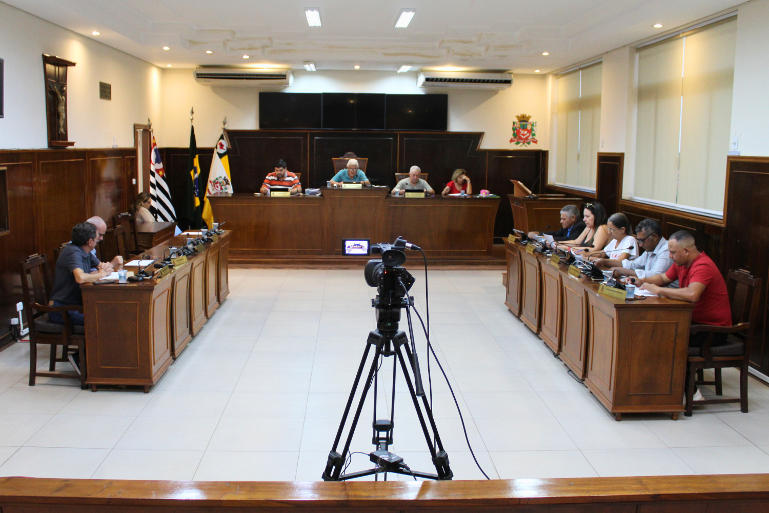 Confira a deliberação dos Projetos de Lei previstos na pauta da sessão extraordinária desta quarta-feira 