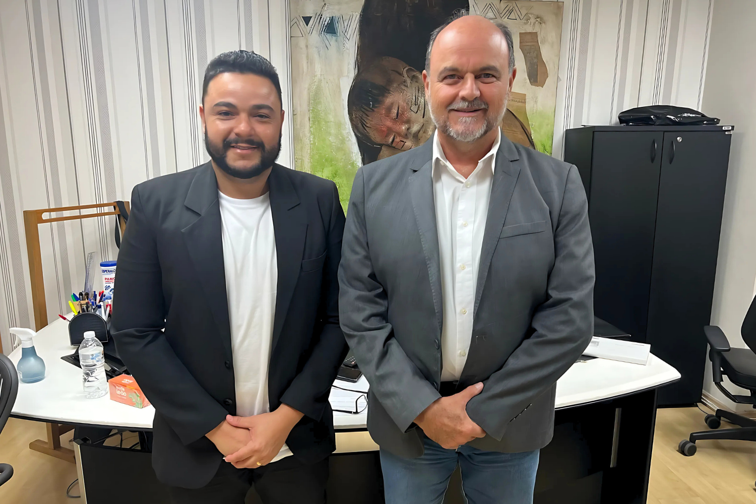 Vereador Alan Cosme solicita ao Deputado Estadual Ricardo Madalena intercessão para aquisição de equipamentos para climatização destinados à Escola Estadual PTQ