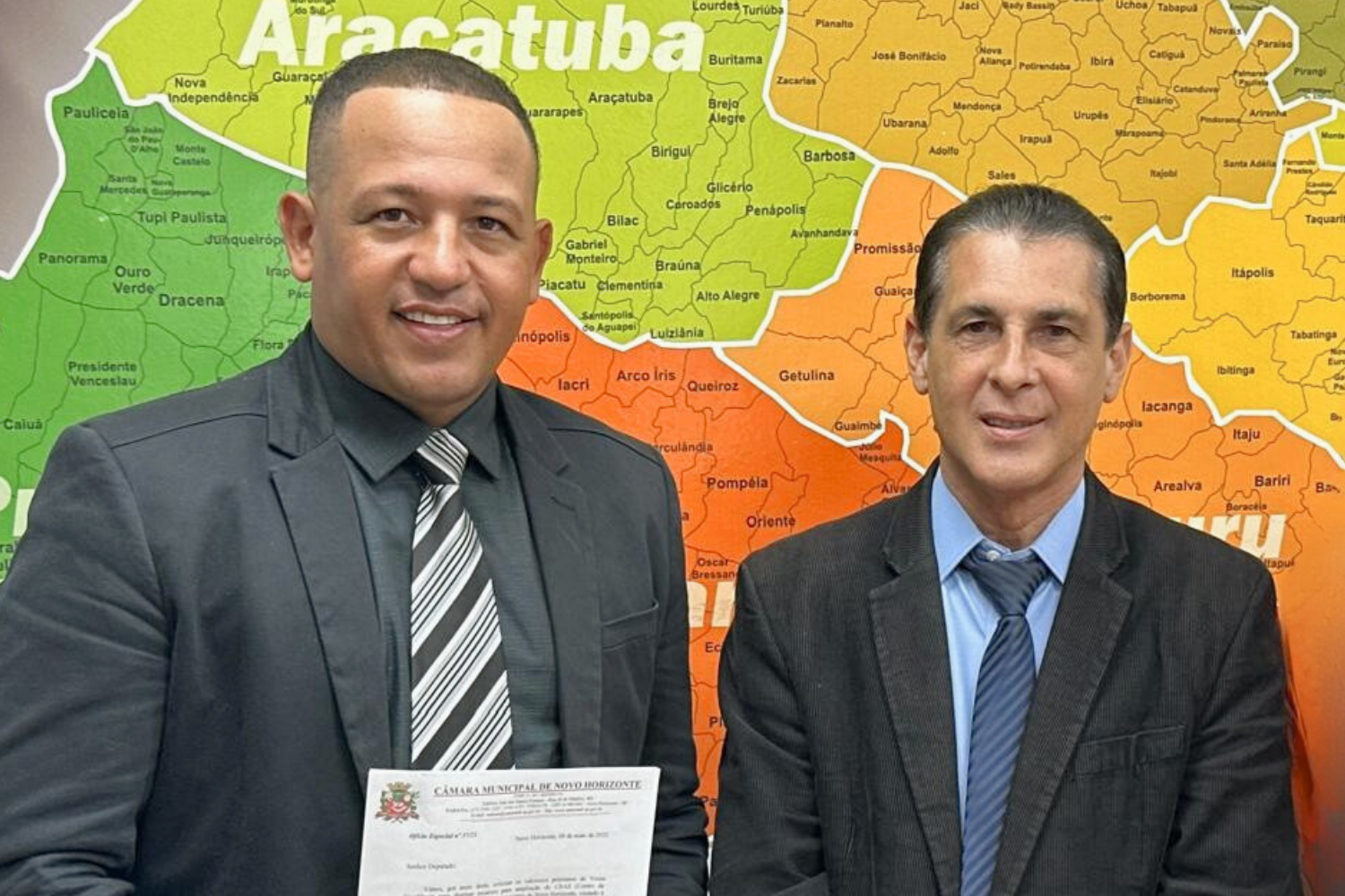 Vereador Carlos Henrique BGO solicita ao Deputado Estadual Sebastião Santos R$ 200 mil à APAE e R$ 300 mil à Saúde Novo Horizonte