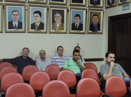 Assista à sessão ordinária da Câmara realizada nesta segunda-feira